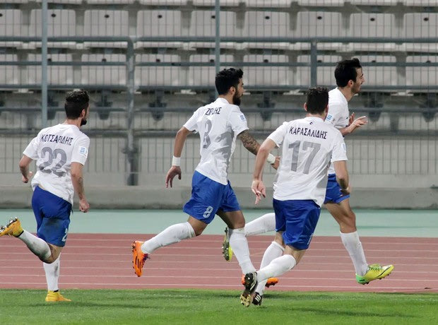 Ξάνθης: ”Πάμε για διάλυση”