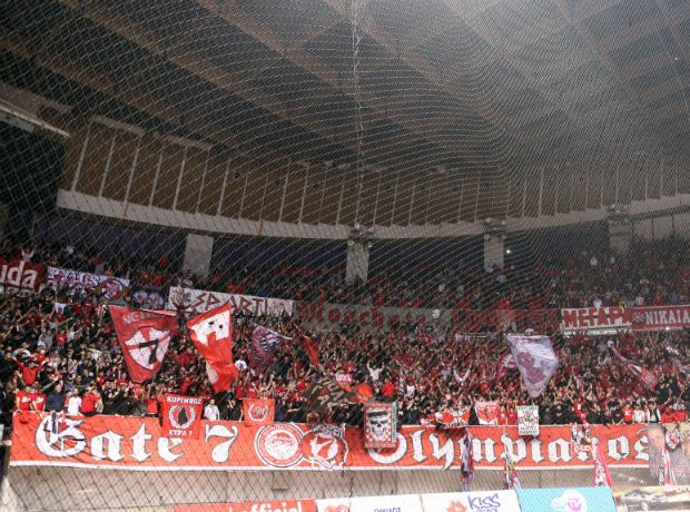 Ο “ερυθρόλευκος” έκτος παίκτης