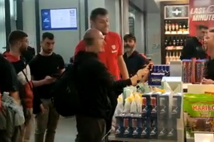 Final Four 2023, Ολυμπιακός: Η αναχώρηση των “ερυθρόλευκων” από το Κάουνας μέσα από την κάμερα του SPORT24