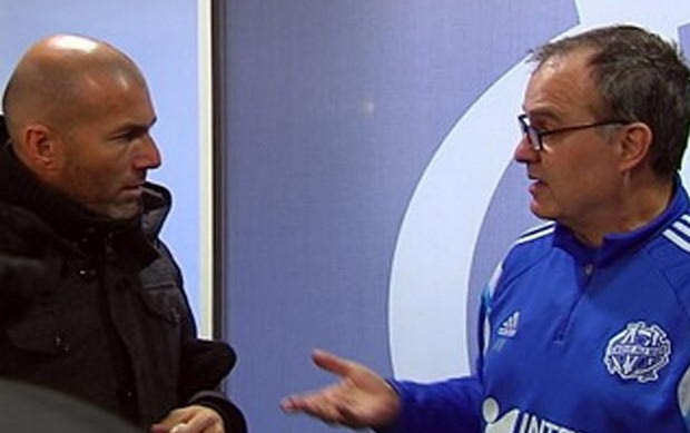 Μαθαίνει από Μπιέλσα ο Ζιντάν