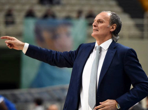 Ιβάνοβιτς: “Εγώ ξέρω να κερδίζω στο γήπεδο!”