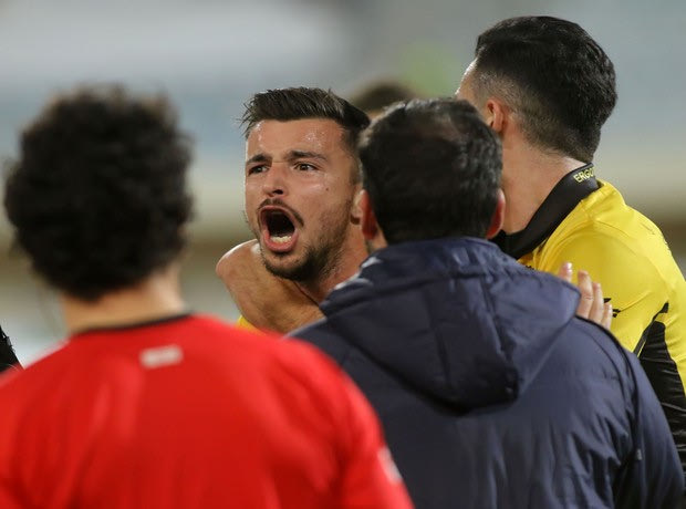 ”Εμπιστοσύνη στα θεσμικά όργανα”