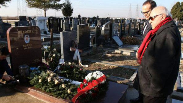 Στεφάνι στην μνήμη του Ίβκοβιτς