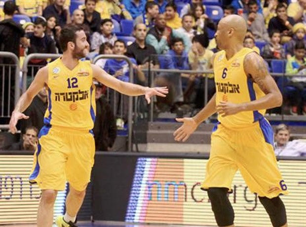 Στο 13-0 η Μακάμπι