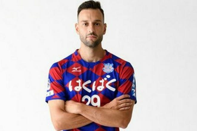 Κωνσταντινίδης: “Το ελληνικό ποδόσφαιρο δοκιμάζει τις αντοχές σου!”