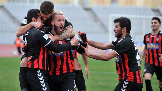 LIVE Football League (15/2)