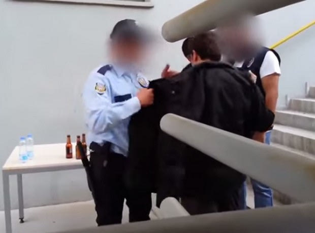 Οπαδός στο γήπεδο με 24 μπύρες