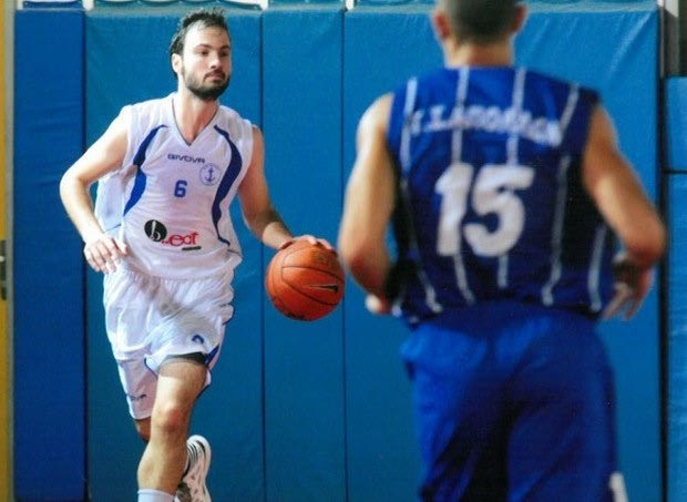 Μια αγωνιστική έμεινε, στον Τρίτωνα