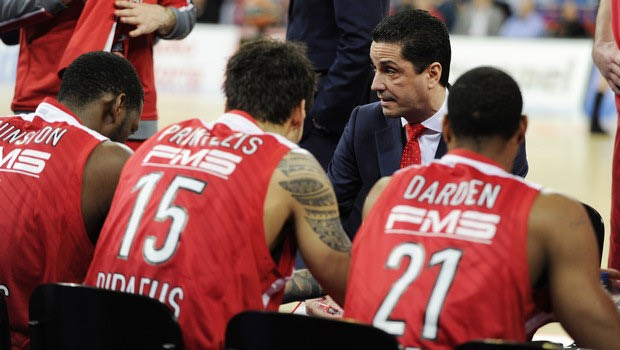Σφαιρόπουλος: “Να τελειώνουμε την Πέμπτη”