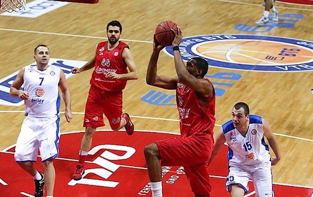 Η ανατρεπτική Λοκομοτίβ Κουμπάν