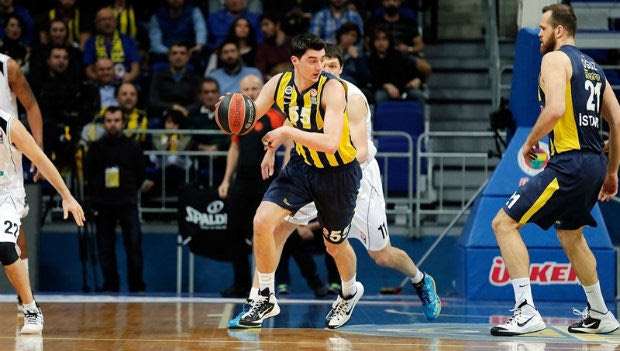Σερί για Φενέρ, ανατροπή για ΤΣΣΚΑ