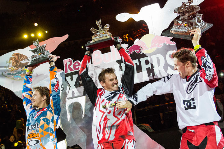 Εντυπωσιακό ξεκίνημα στο Red Bull X-Fighters World Tour 2015