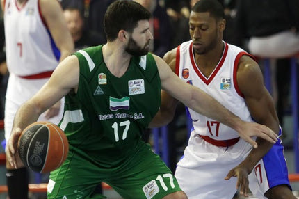 Παπαμακάριος: “Ένα βήμα πιο μπροστά ο Ολυμπιακός”