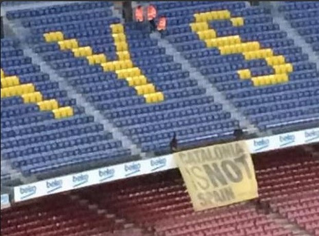 Πανό υπέρ της ανεξαρτησίας της Καταλονίας