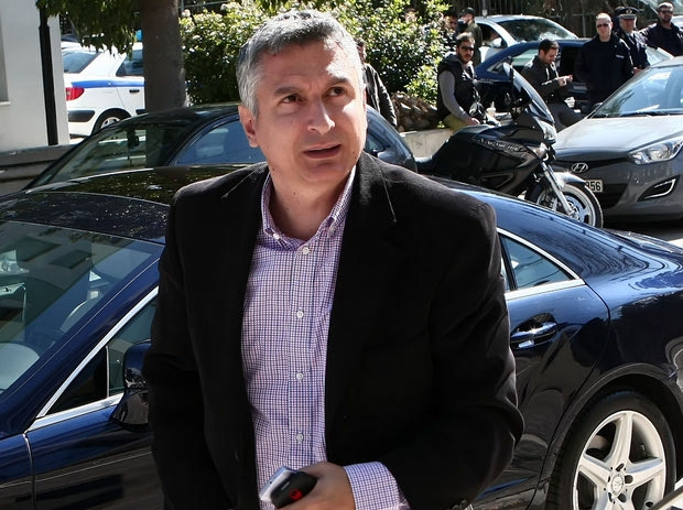 Σπανός: “Κάντε προτομή στον Σαββίδη”