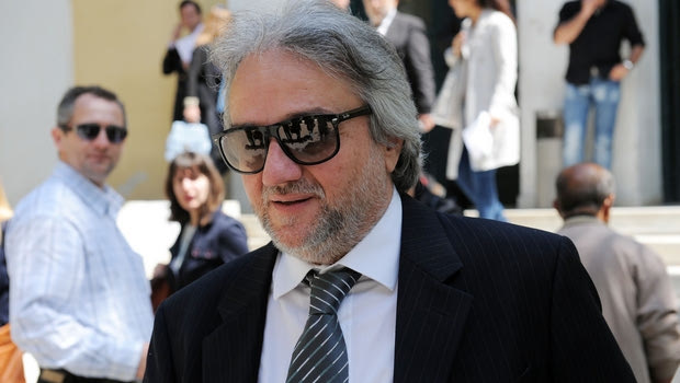 “Τέλος” από το ποδόσφαιρο ο Κομπότης