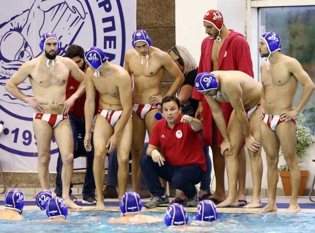 Βλάχος: “Οι παίκτες πρέπει να αντιμετωπίζονται με σεβασμό”