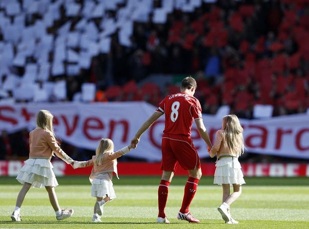 #‎ThanksStevie‬: Τα social για το αντίο του Τζέραρντ