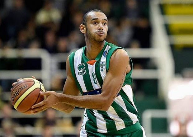 Επιστρέφει στη Βιτόρια ο Χάνγκα