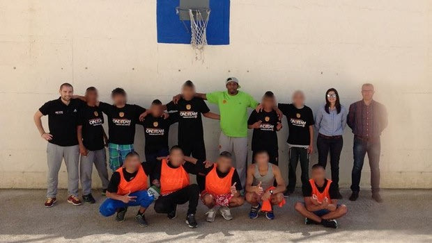 Νέλσον και Χαραλαμπόπουλος στο “One Team”