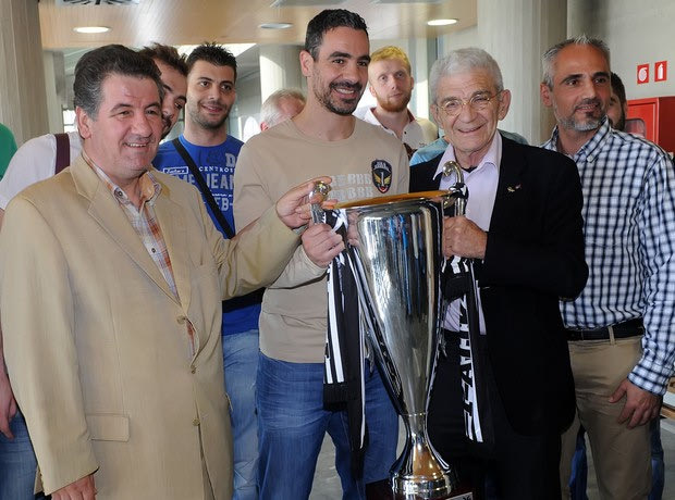 Η Θεσσαλονίκη τίμησε τον πρωταθλητή ΠΑΟΚ