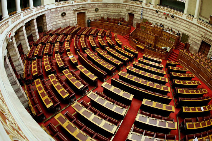 Ονομαστική ψηφοφορία την Πέμπτη (7/5) για το νομοσχέδιο