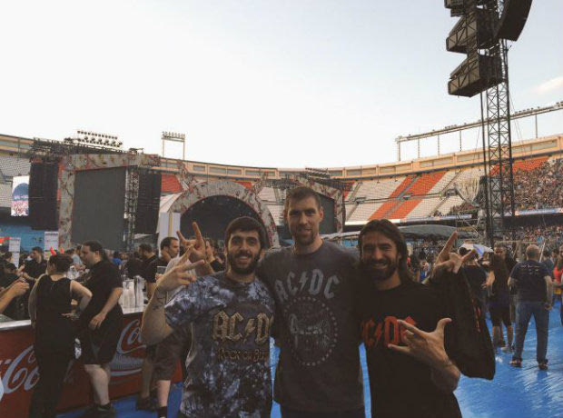 Νοτσιόνι και Καμπάτσο, στους AC/DC