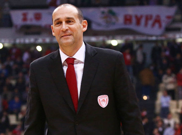 Αγγελόπουλος: “Μην ασχολείται ο κόσμος με άτομα που δεν αξίζει”