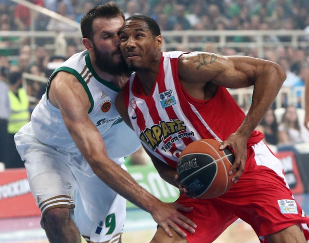 O Tρεμέλ Ντάρντεν στο Sport24: “Ο κόουτς πίστεψε σε μένα”
