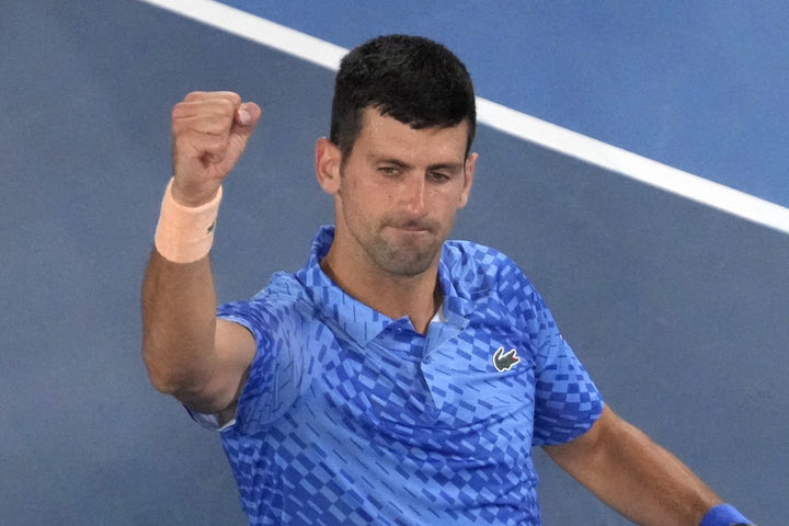 Australian Open: Ο Τζόκοβιτς ισοπέδωσε τον Ντε Μινόρ και προκρίθηκε στα προημιτελικά