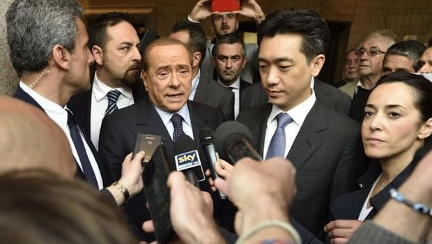 Πούλησε το 48% της Μίλαν ο Μπερλουσκόνι!