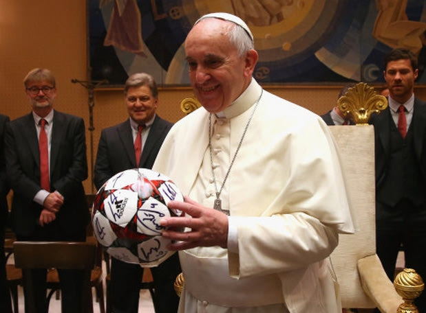 Άκυρο στην FIFA και από τον Πάπα Φραγκίσκο