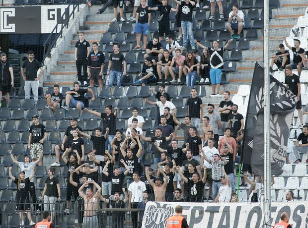 Η Θύρα 4 “στολίζει” παίκτες και Γεωργιάδη