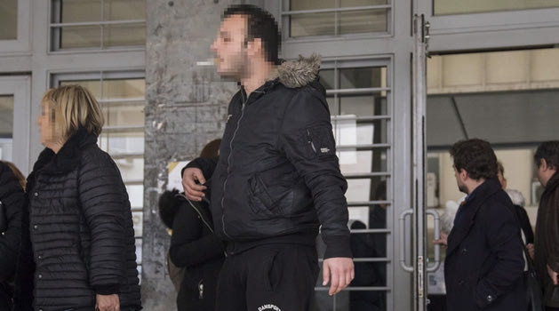 Στο νοσοκομείο ο οπαδός του ΠΑΟΚ που πέταξε το ρολό στον Γκαρθία