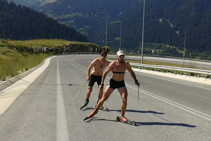 Ομάδα χιονοδρόμων μας στους παγετώνες