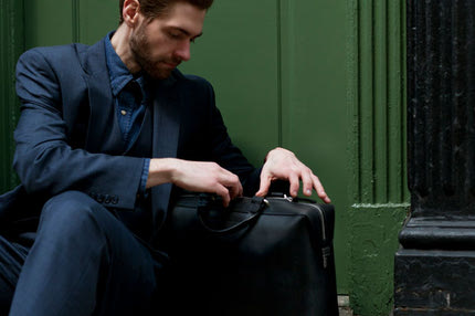 Σεπτέμβριος ίσον τσάντα από τα πολύ παλιά σχολικά χρόνια