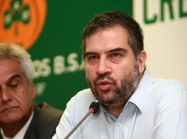 Μιχαλαριάς: “Ωθούν τον κόσμο στα άκρα”