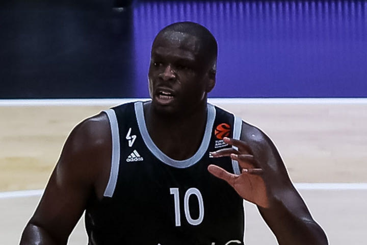 Στο Final Four του γαλλικού πρωταθλήματος η Βιλερμπάν, 97-79 τη Λε Μαν με γεμάτη εμφάνιση από τον Φαλ