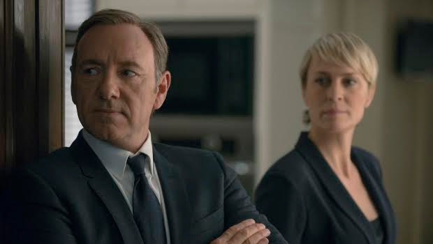 Από Μυτιλήνη έως… Σουζούκα με άρωμα από «House of Cards»!