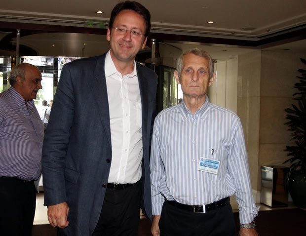 “Γιατί ανανεώθηκε η κάρτα υγείας;”