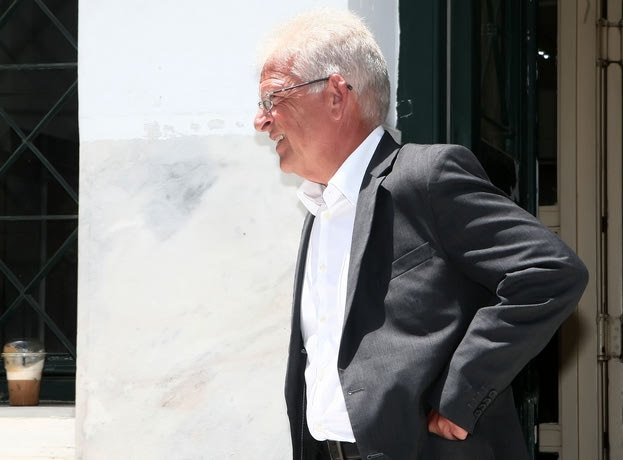 Στον Ανδρεάδη και ο Σαρρής