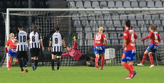 Συντριβή με 5-0 από την Έρεμπρο για τις γυναίκες του ΠΑΟΚ