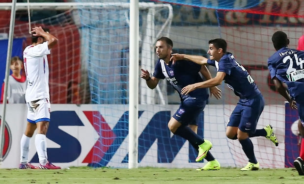 “Έμφραγμα” στη Νέα Σμύρνη, ο Ναζλίδης “σκότωσε” τον Πανιώνιο στο 93′