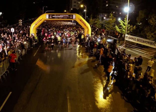 Εντυπωσιασμένα τα ξένα ΜΜΕ από τον Νυχτερινό Μαραθώνιο Θεσσαλονίκης