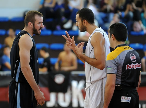 Κρίσιμο 48ωρο για Χαριτόπουλο στον Κόροιβο