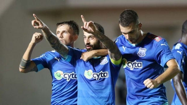 Παπουλής σε ρόλο… Καβενάγκι