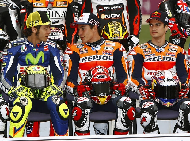 Πόλεμος στη Sepang, επίθεση Rossi σε Marquez!