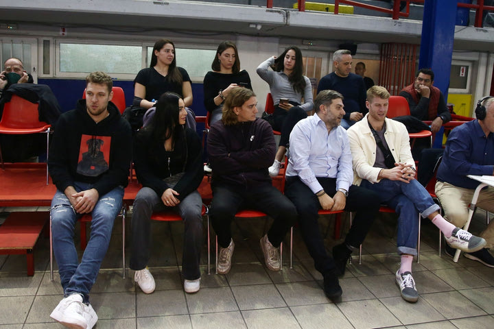 Ολυμπιακός – Προ Ρέκο: Βεζένκοβ και Γουόκαπ είδαν την ευρωπαϊκή νίκη των ερυθρόλευκων