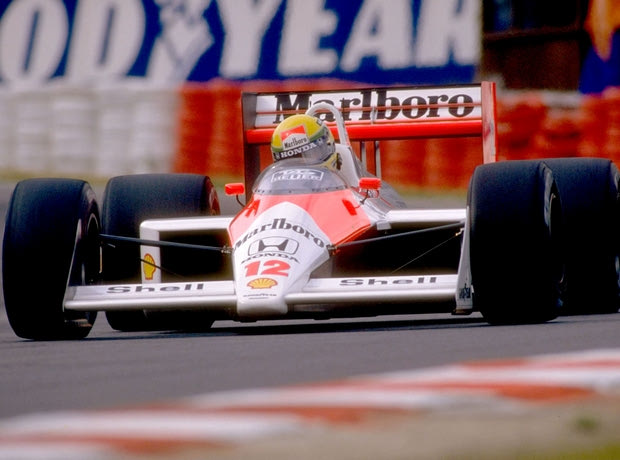 Η σπάνια ομοιότητα της Mercedes W06 με τη McLaren MP4/4