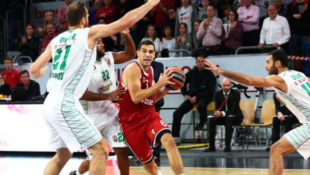 Πρώτη νίκη για Μπάμπεργκ και Ζήση